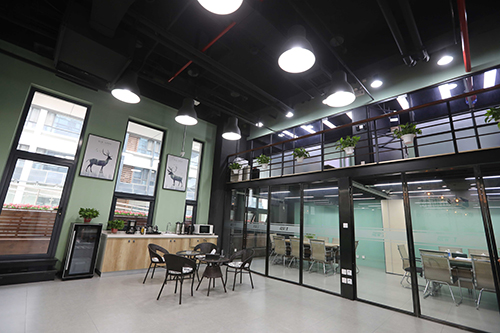 辦公工位出租 共享工位 順義聯(lián)合辦公空間